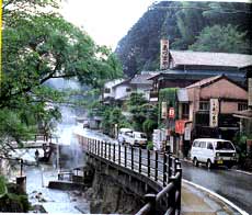 湯の峰温泉の風景